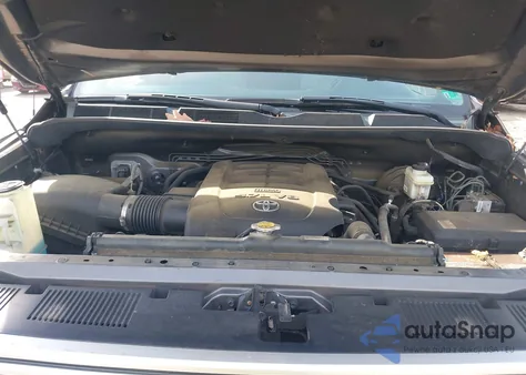 2014 Toyota Tundra Limited 5.7L V8 z USA, uszkodzony, nr VIN 5TFHY5F13EX330450